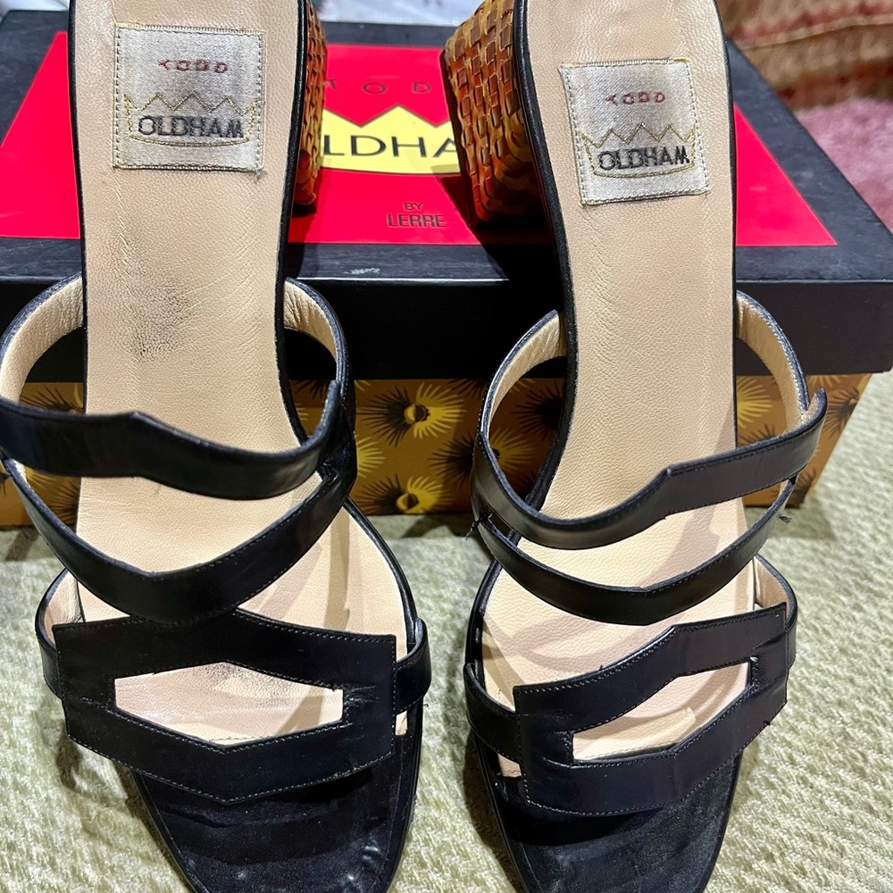 VINTAGE! Todd Oldham/Lerre Black leather sandals w/ Multi color woven heel 8 1/2 - Picture 5 of 7